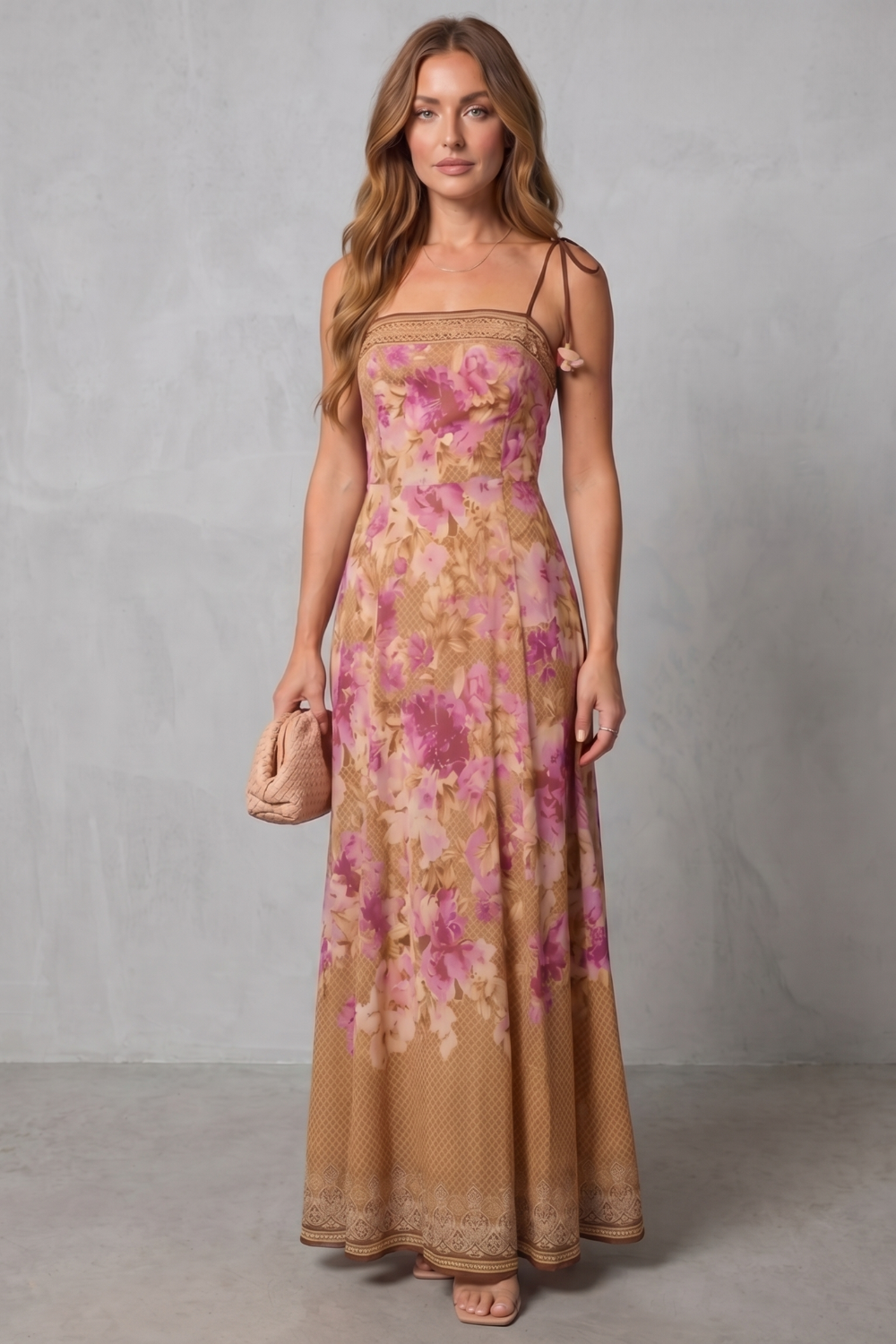 Floréline – Vestido maxi floral com decote quadrado