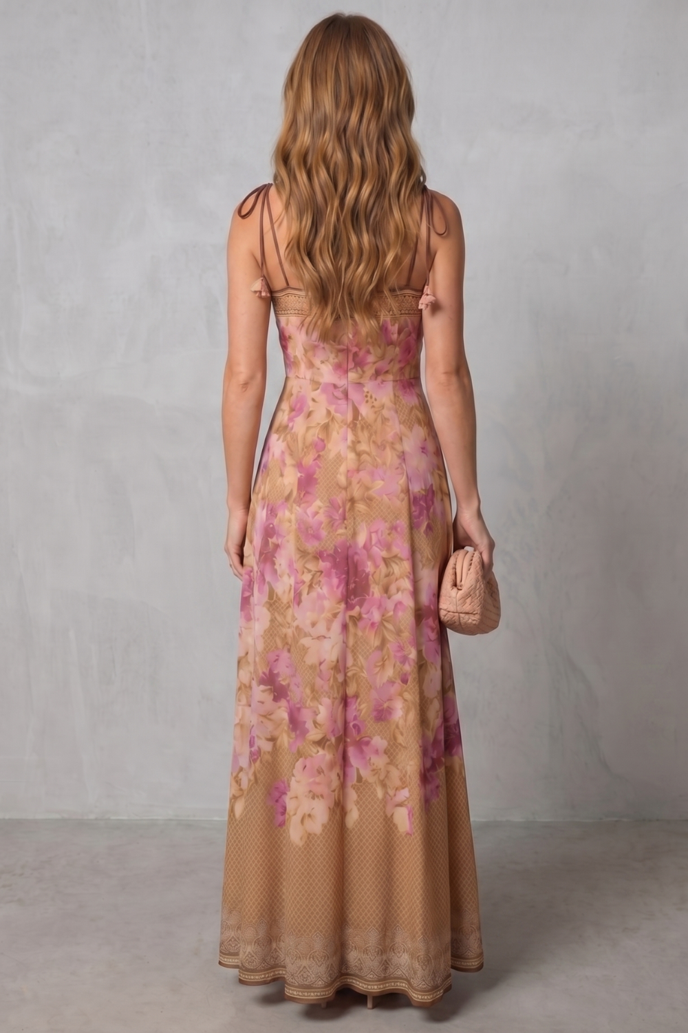Floréline – Vestido maxi floral com decote quadrado