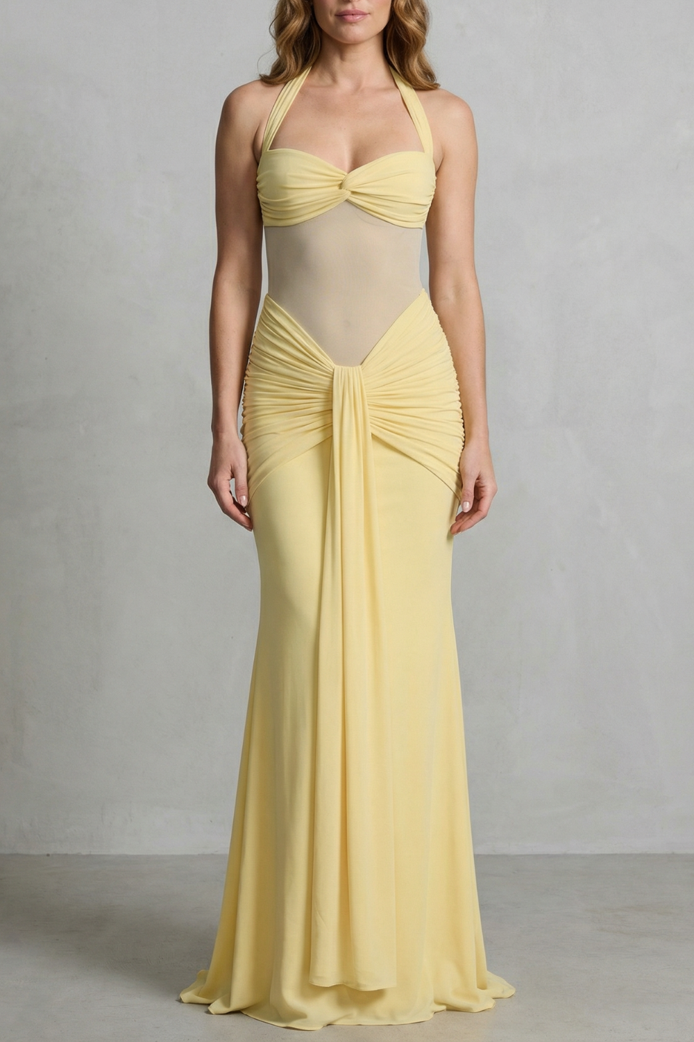Ginalisse – Elegância escultural drapeada – Vestido maxi