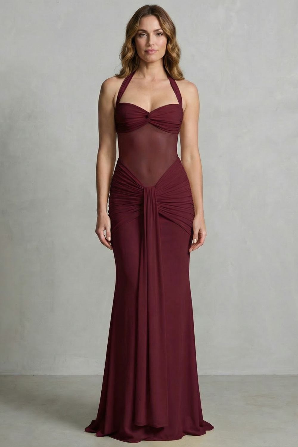 Ginalisse – Elegância escultural drapeada – Vestido maxi