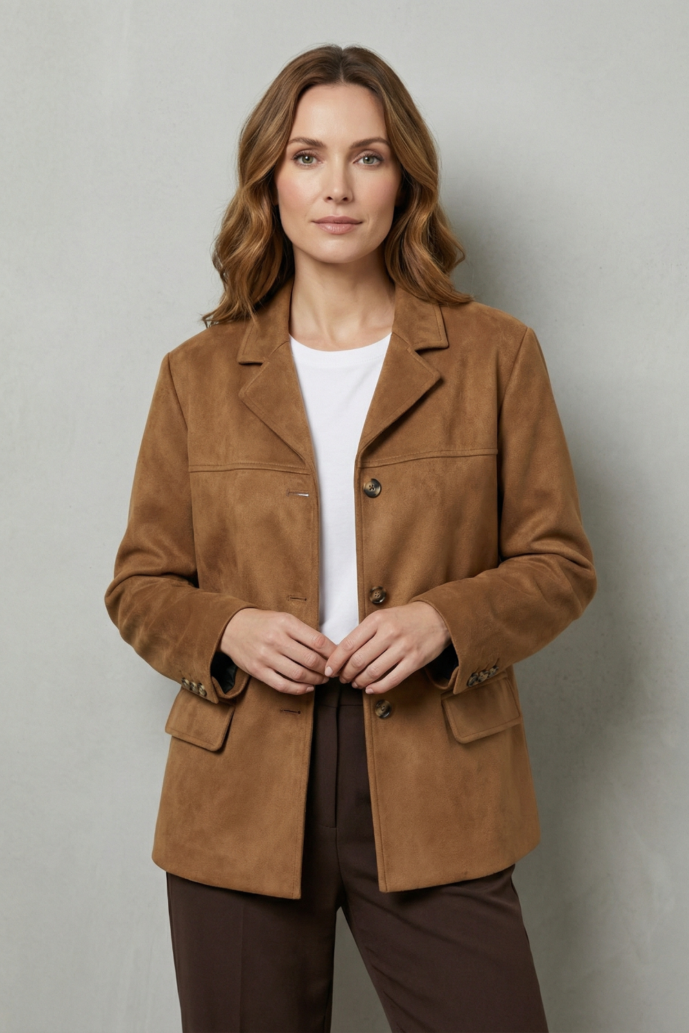 Giulietta – Ombros estruturados – Blazer de camurça