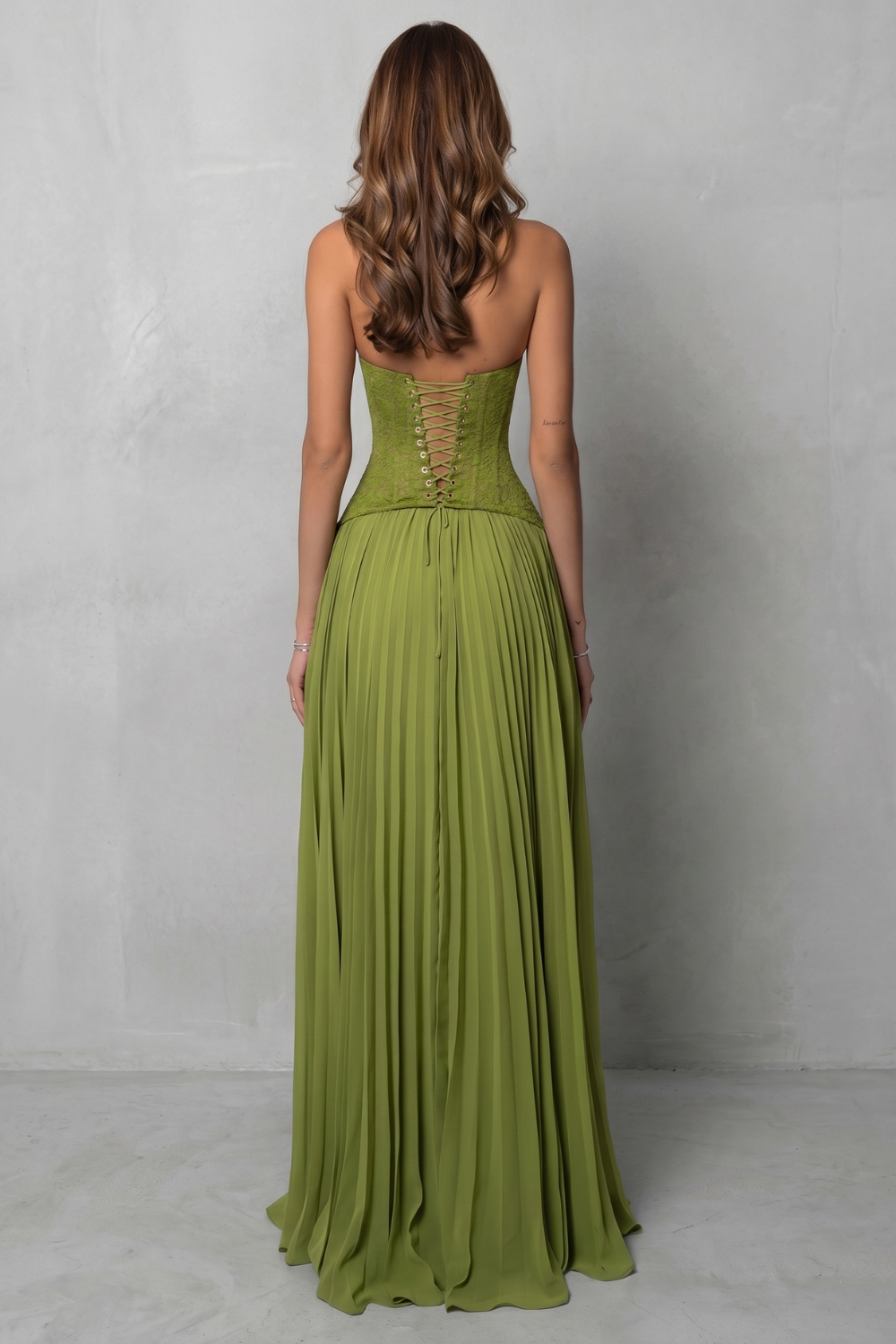 Kenlisse – Elegância plissada com corpete – Vestido longo
