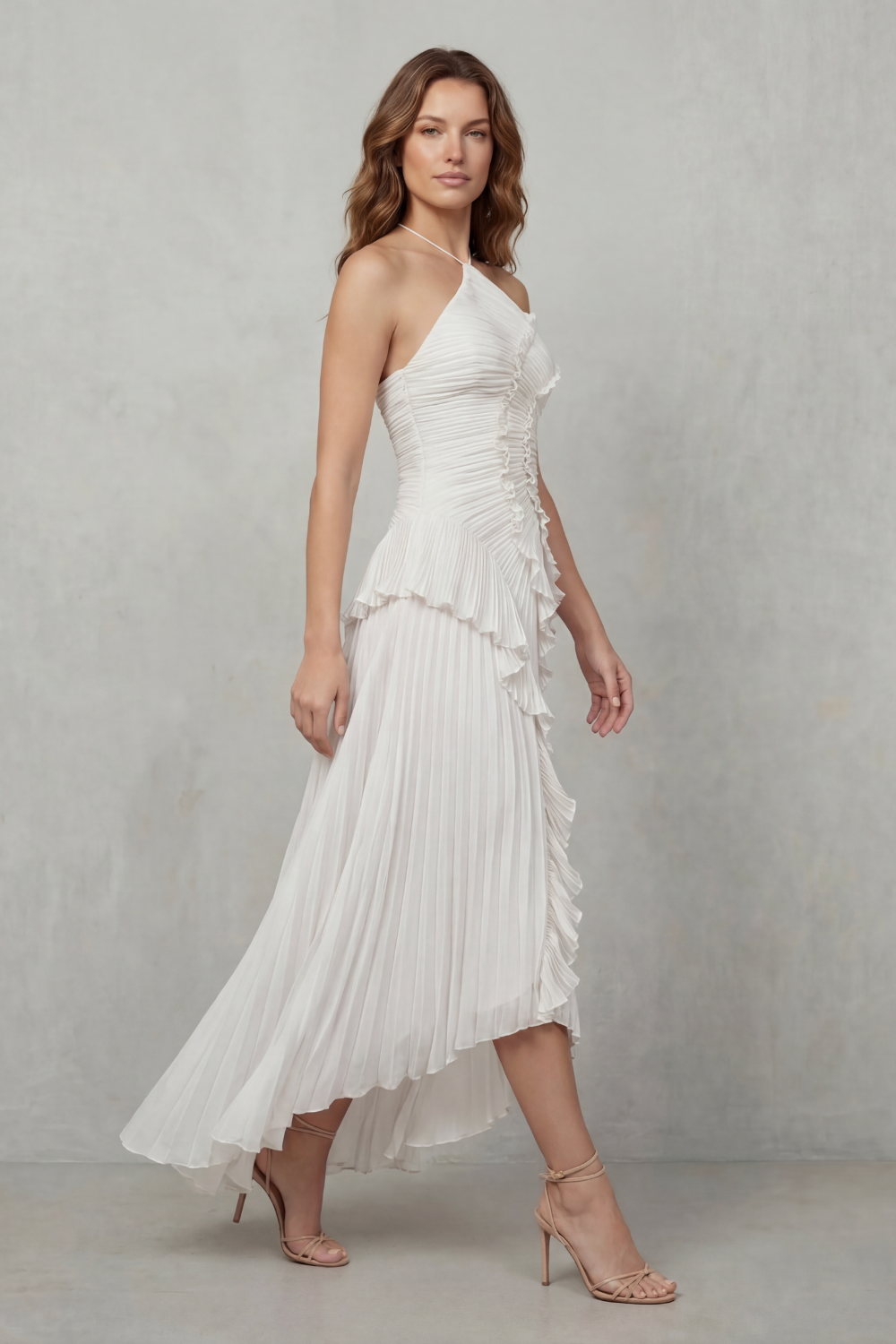 Lavirea – Pregas esculturais – Vestido midi ombro único