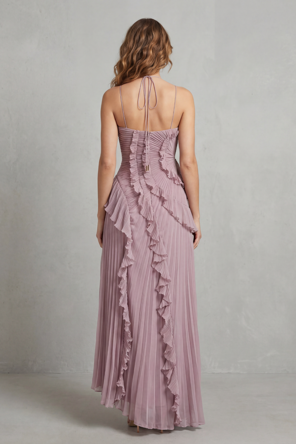 Lavirea – Pregas esculturais – Vestido midi ombro único
