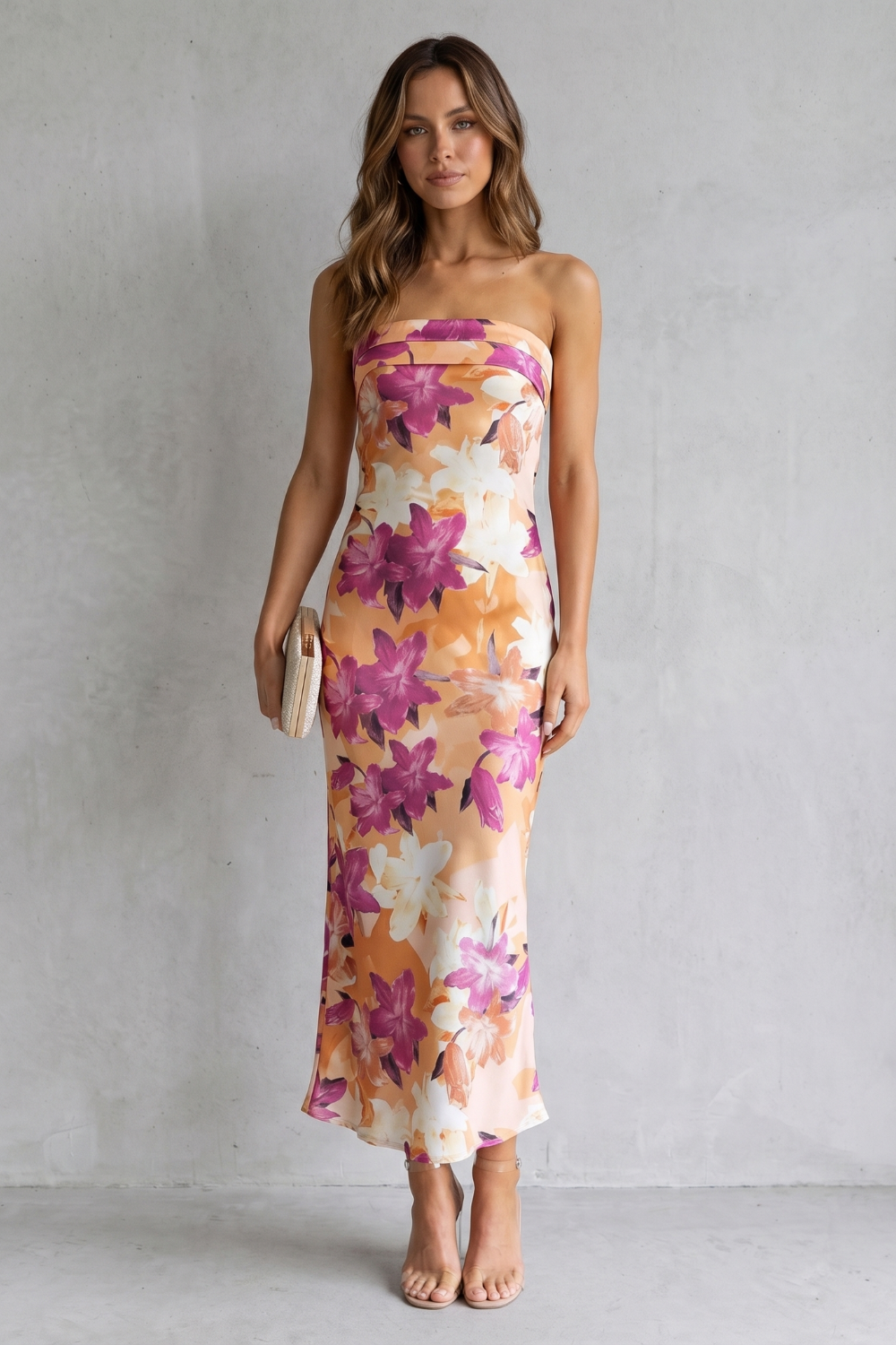 Linneva – Elegância floral tomara-que-caia – Vestido longo