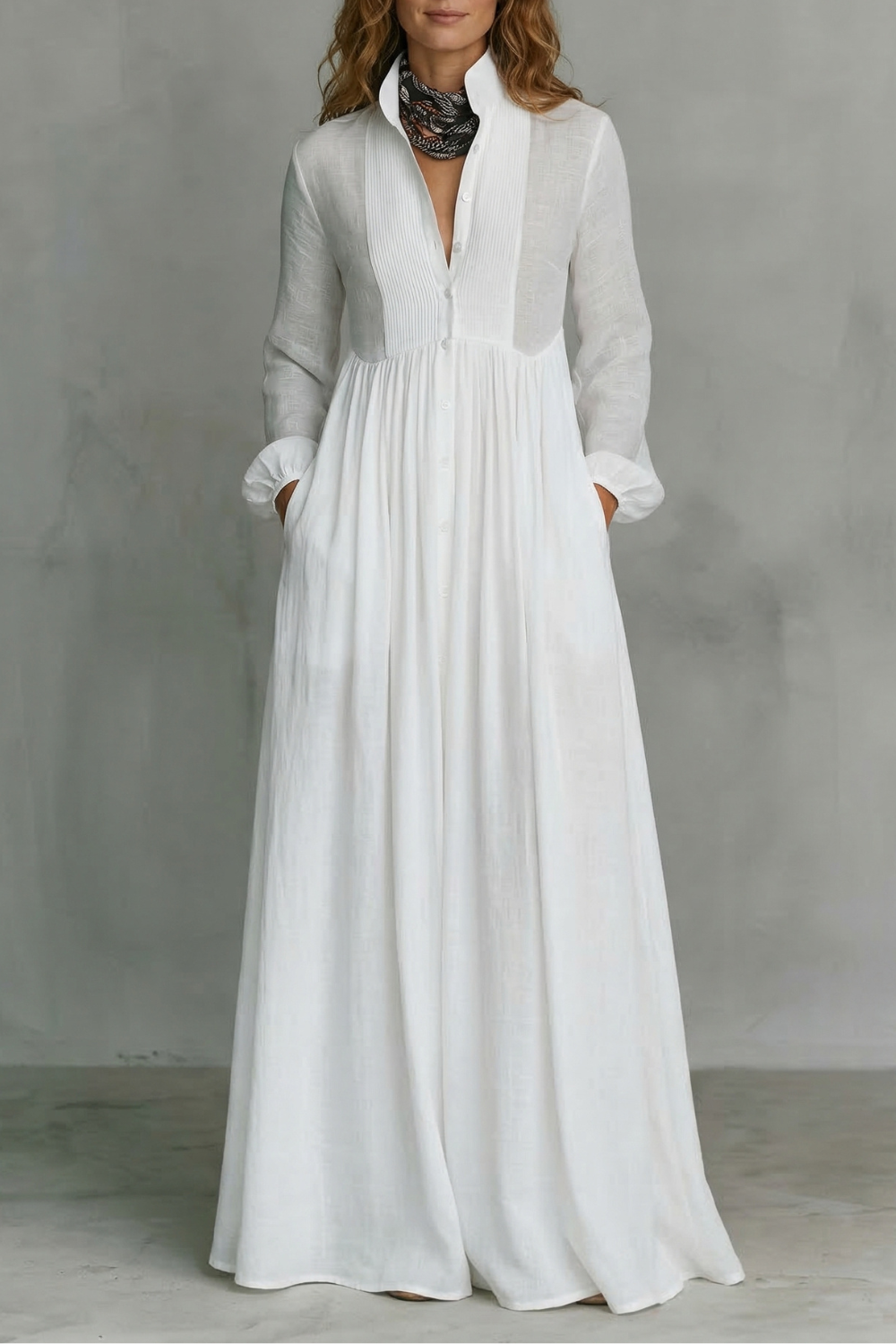 Lunarelle – Minimalismo atemporal – Vestido longo com gola Mao