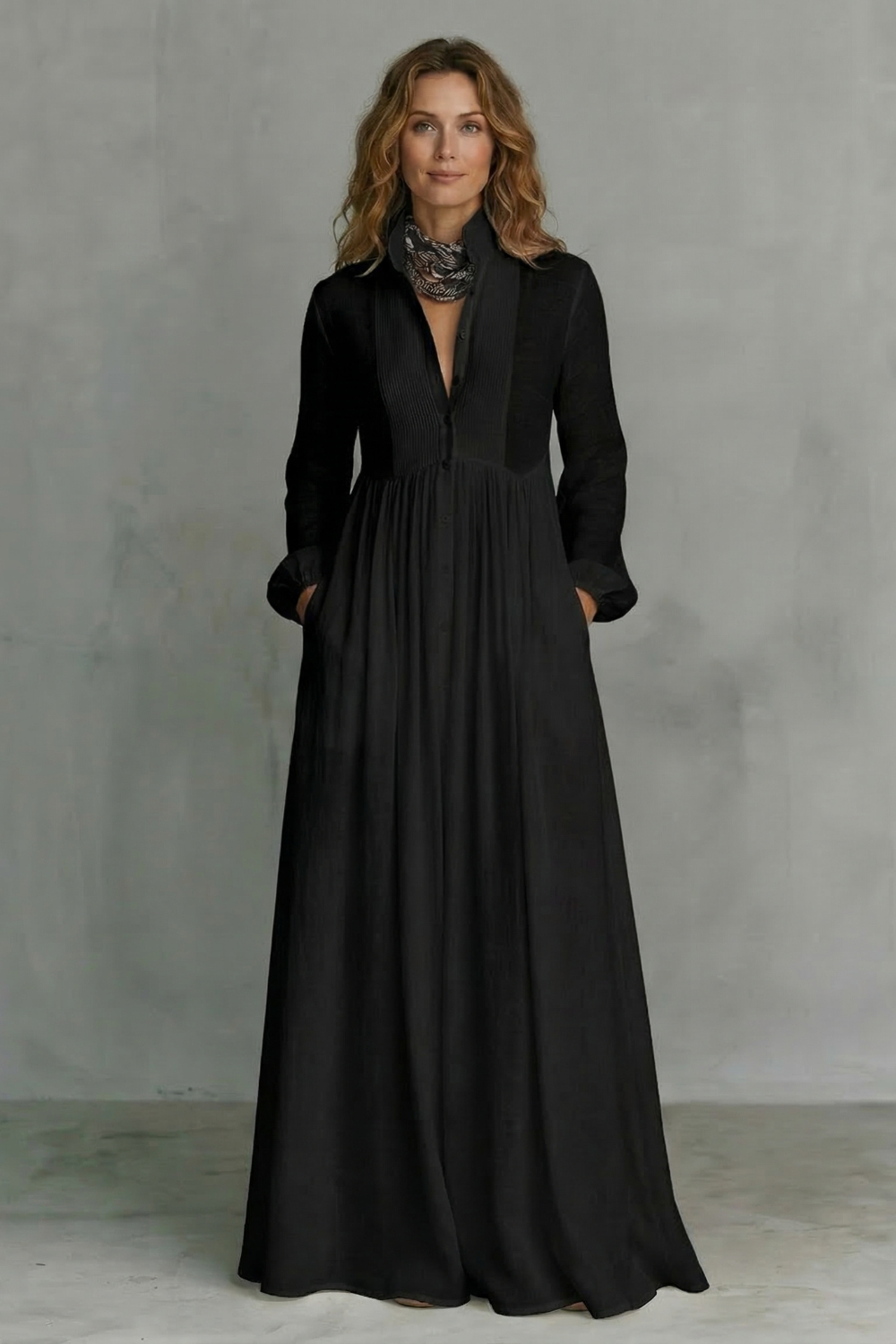 Lunarelle – Minimalismo atemporal – Vestido longo com gola Mao