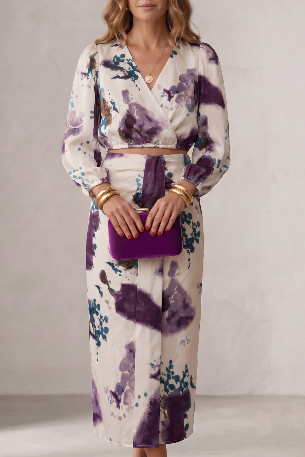 Violetta – Elegância floral em aquarela – Conjunto de blusa e saia