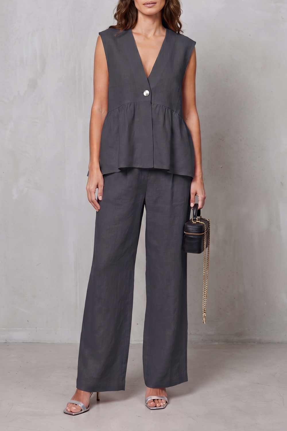 Lunessa – Elegância suave com peplum – Conjunto de calça de duas peças