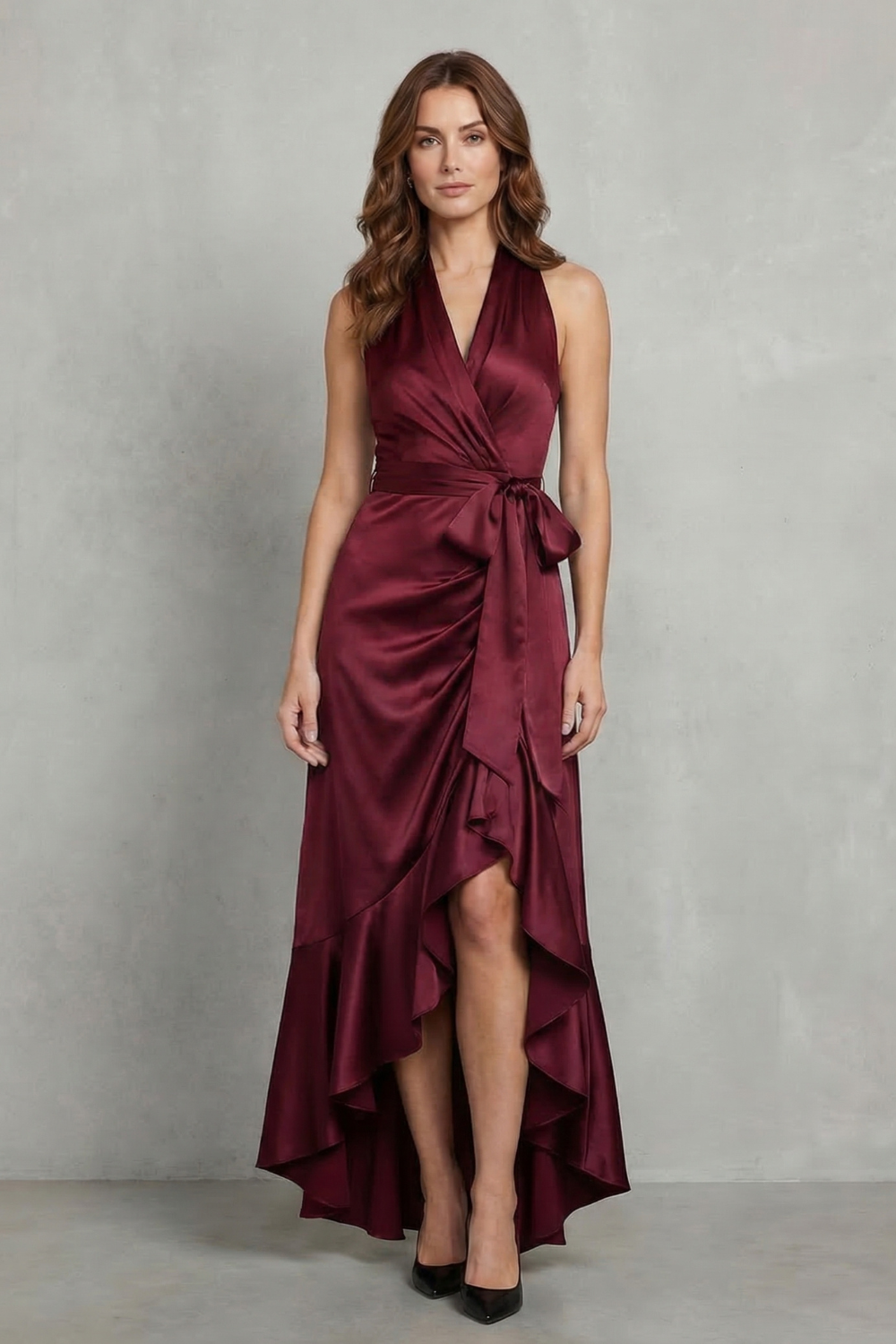Noctavelle – Silhueta drapeada em cetim – Vestido longo para noite