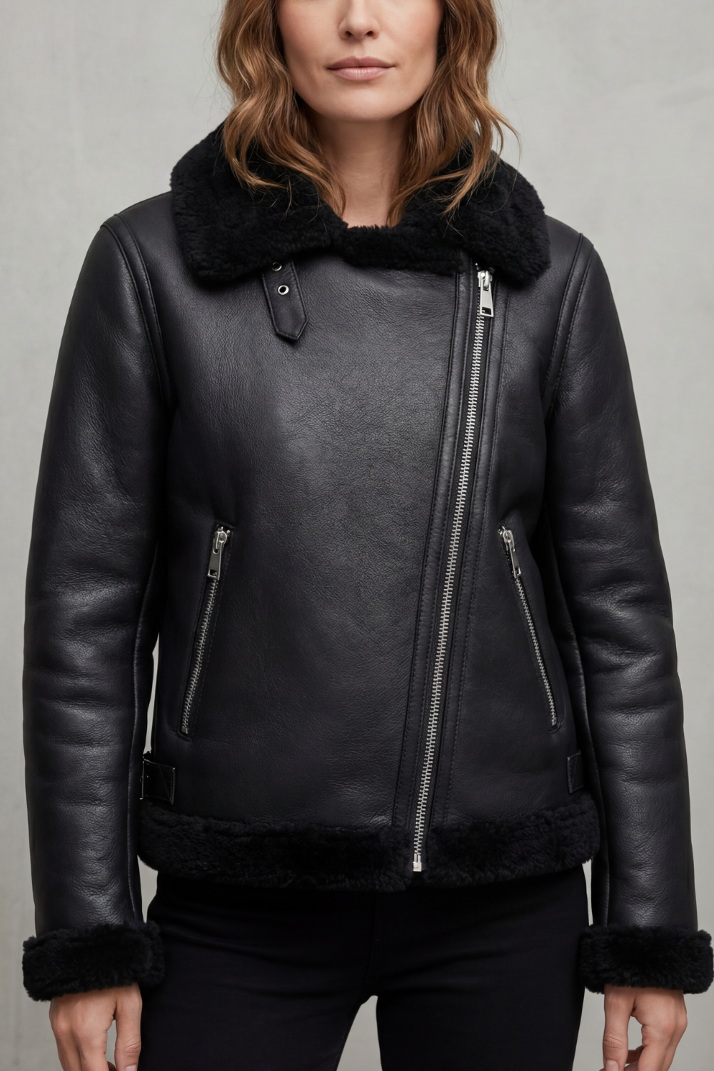 Noirellé – Zíper assimétrico – Jaqueta biker com shearling