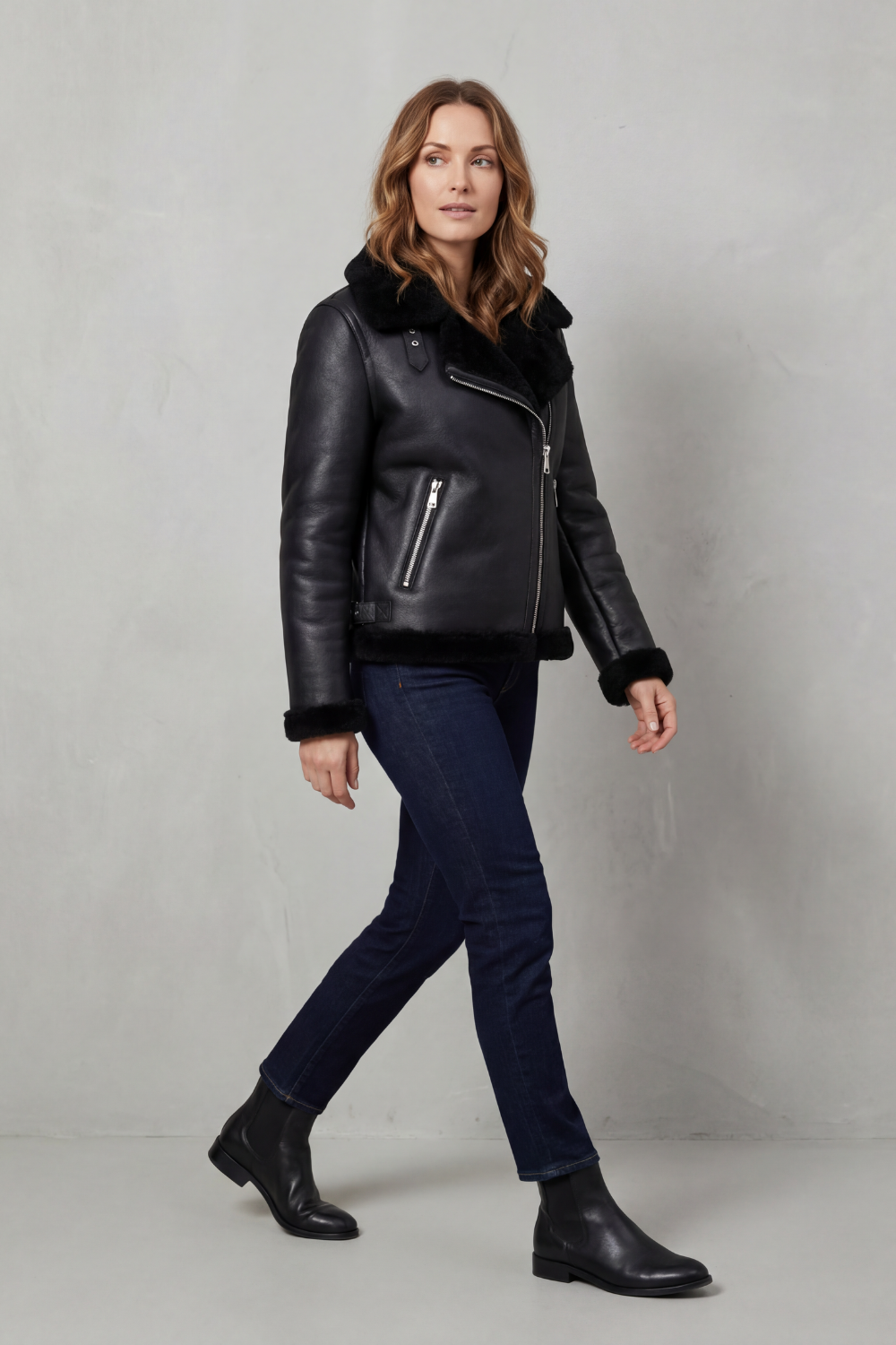 Noirellé – Zíper assimétrico – Jaqueta biker com shearling