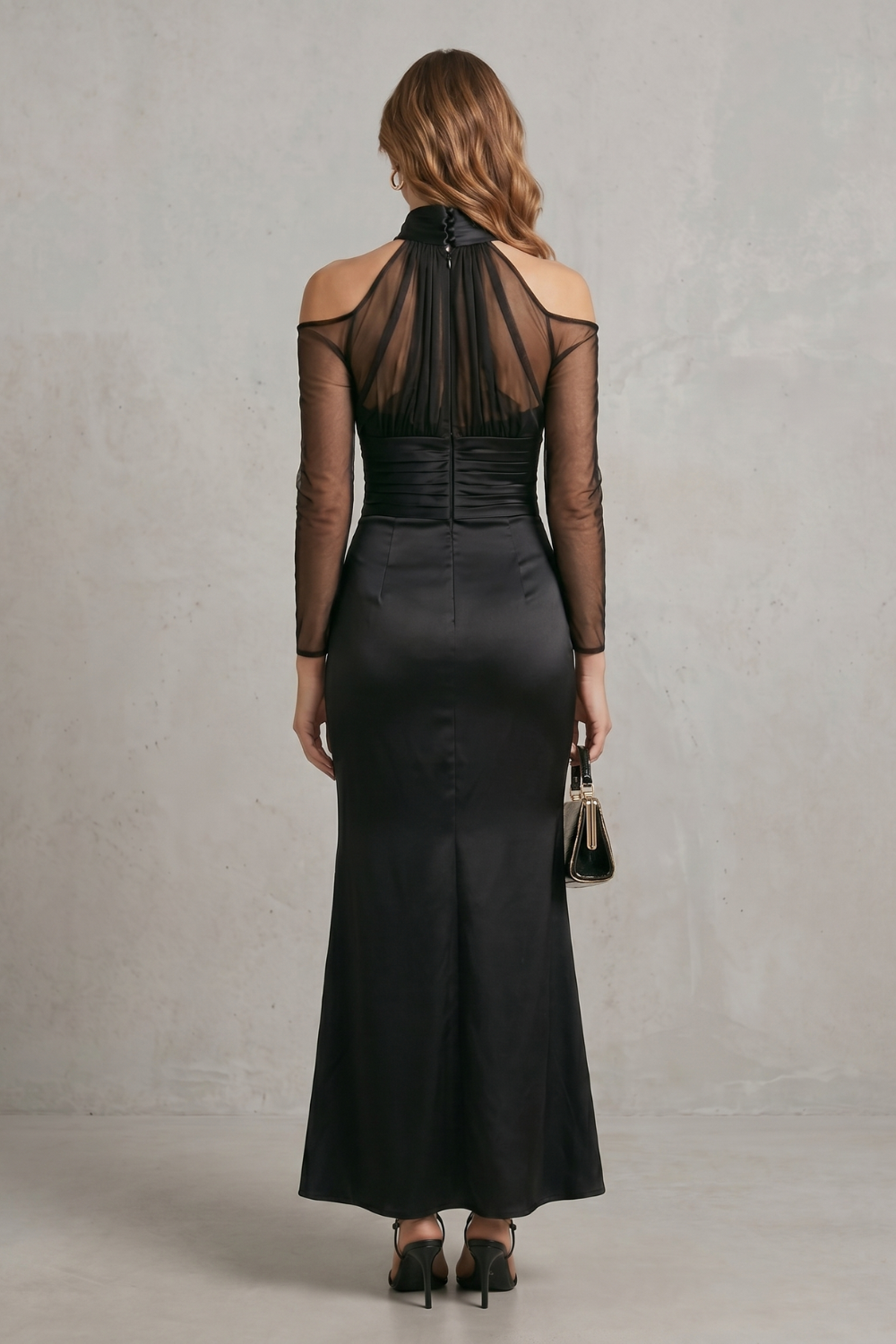 Noirélle – Elegância em tule transparente – Vestido longo sereia