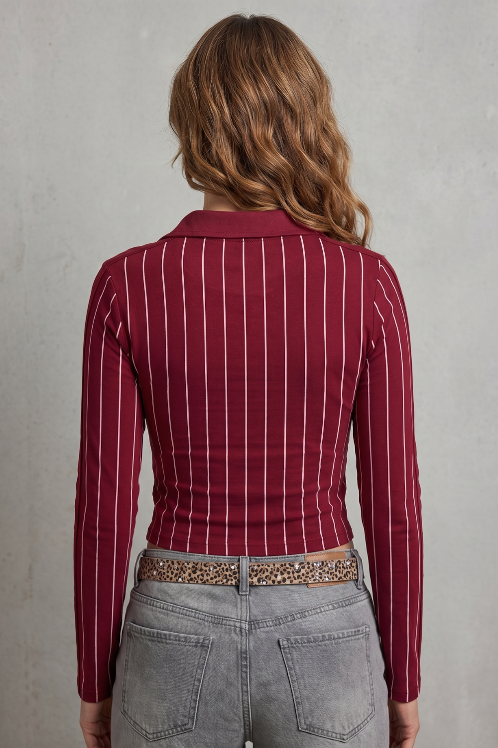 Rivellea – Detalhe gráfico listrado – Top cropped de manga longa
