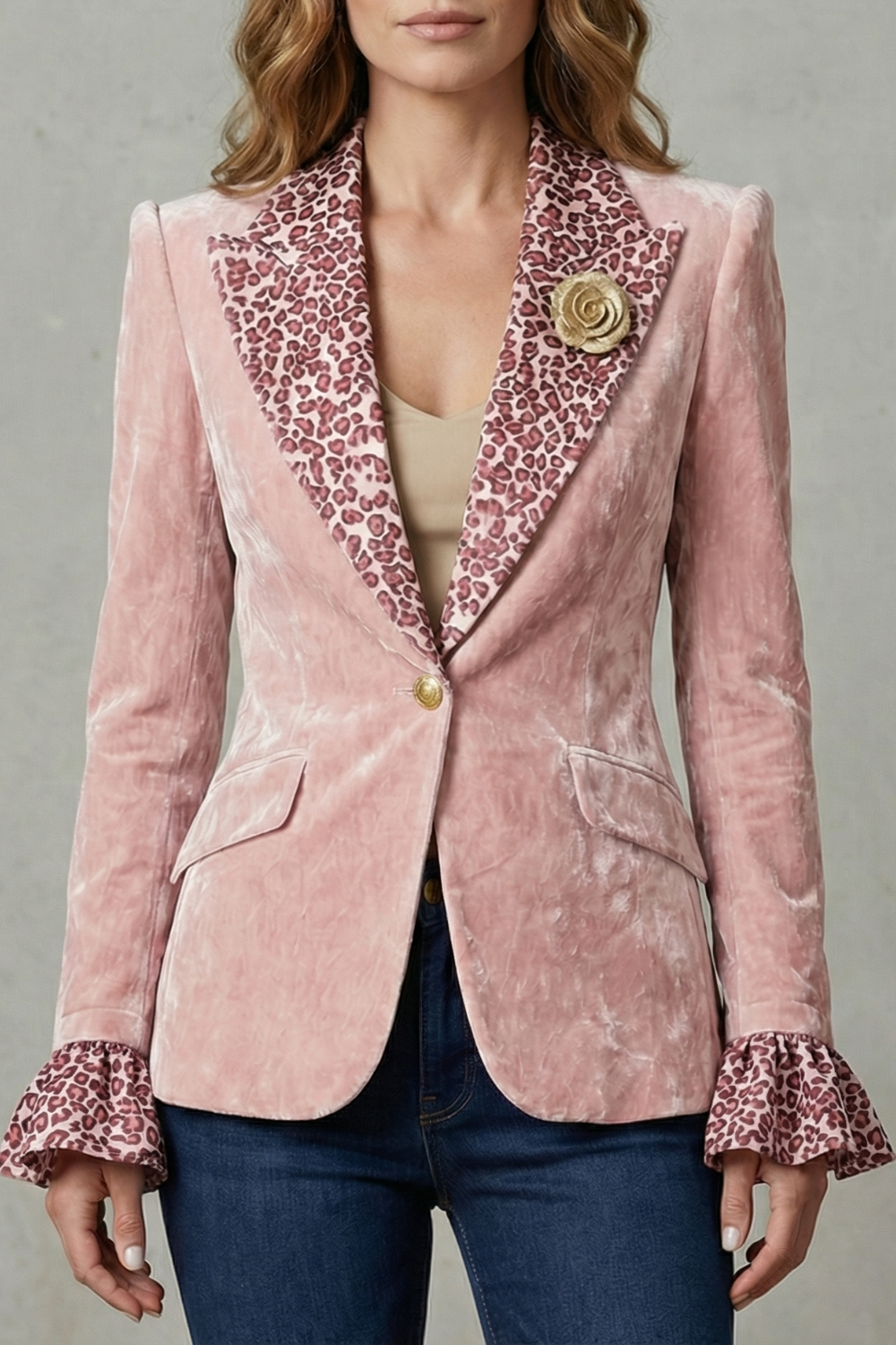 Rosavienne – Lapela estampada destaque – Blazer de veludo