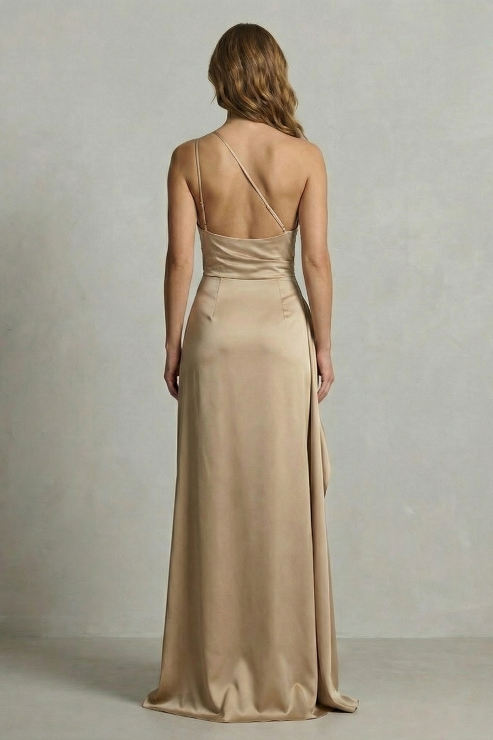 Seraphina – Charme de cetim líquido – Vestido longo com um ombro