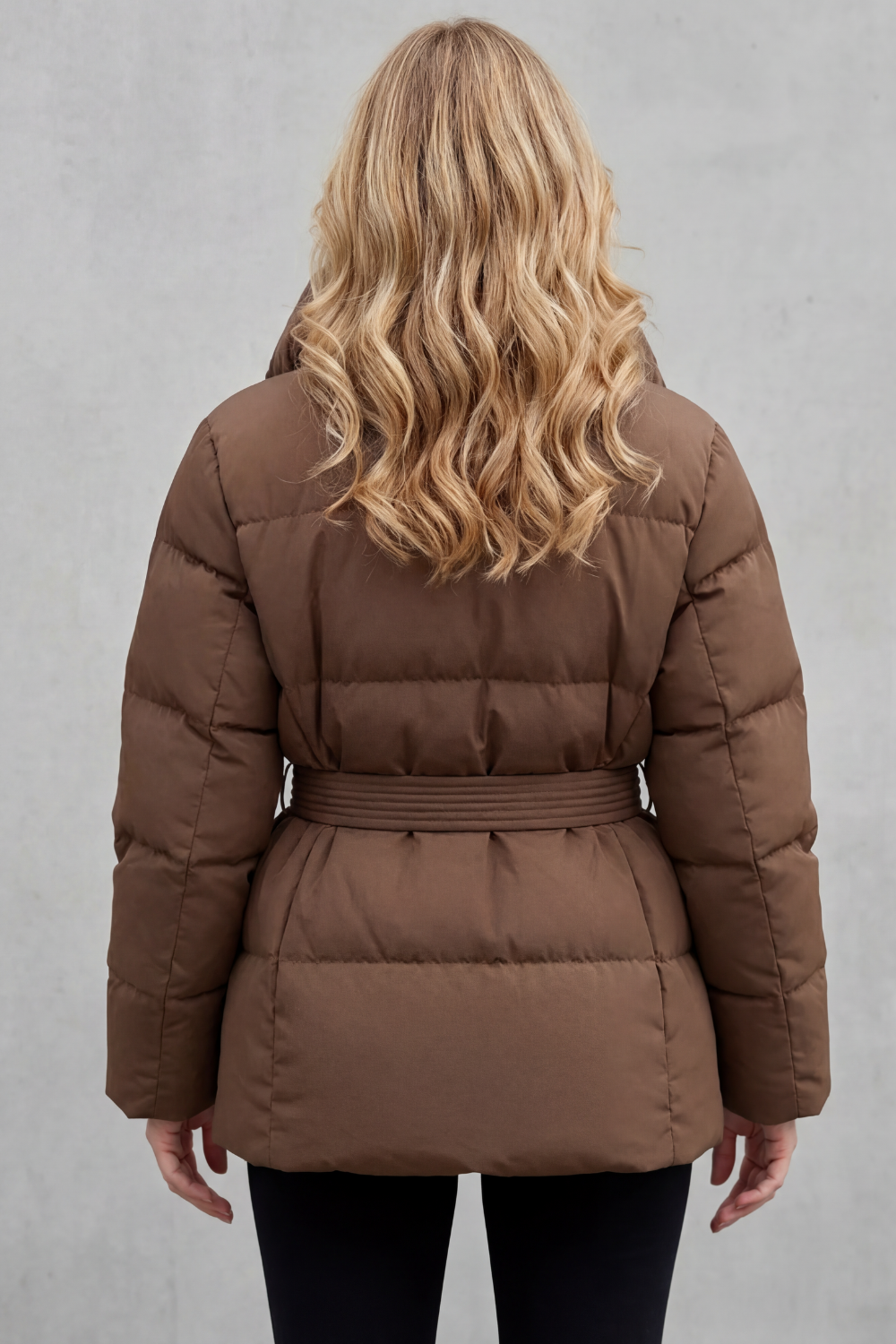 Valmira – Gola ampla – Casaco puffer com cinto