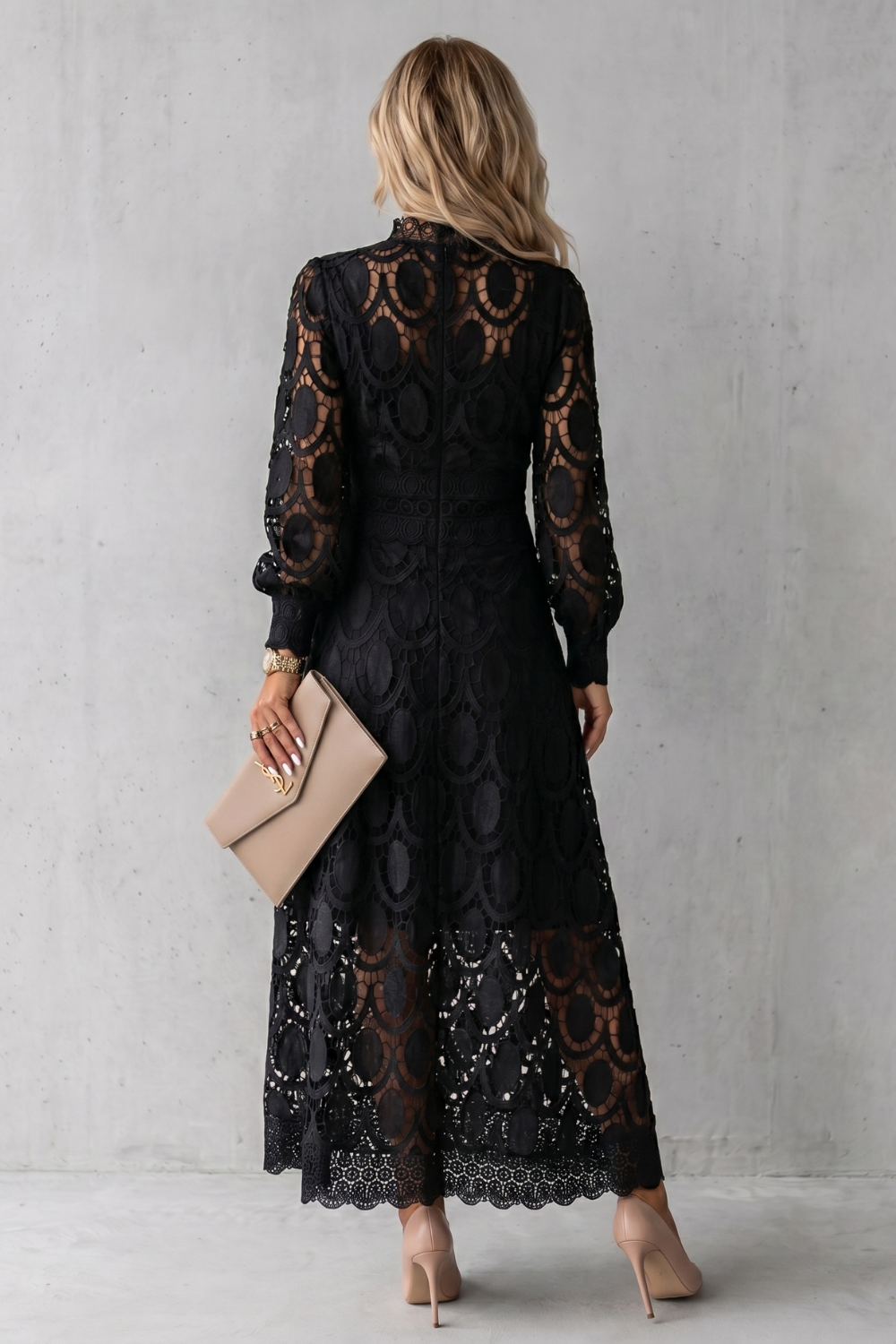 Velmira – Elegância intrincada em renda – Vestido midi