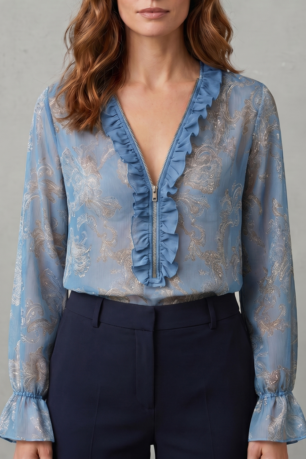 Veloura – Atração romântica em paisley – Blusa de chiffon