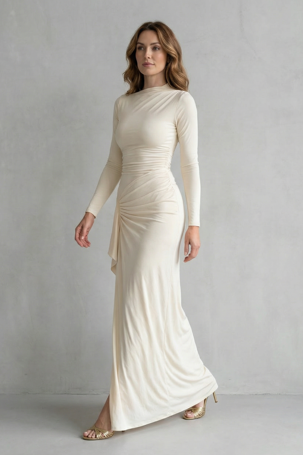 Veneta – Drapeado lateral esculpido – Vestido longo de manga comprida