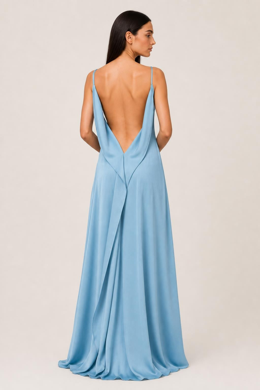 Vestido Longo Alças Finas Costas Drapeadas com Fenda - Constança — studio_back — Helena [70839dc6-4d80-45ff-aa40-9ec23503d09c]