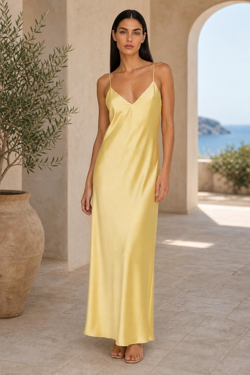Vestido Longo Cetim Alças Finas Decote V - Emília — lifestyle — Helena [5269c85b-ba6e-44cd-8d65-9587baf7cfe9]