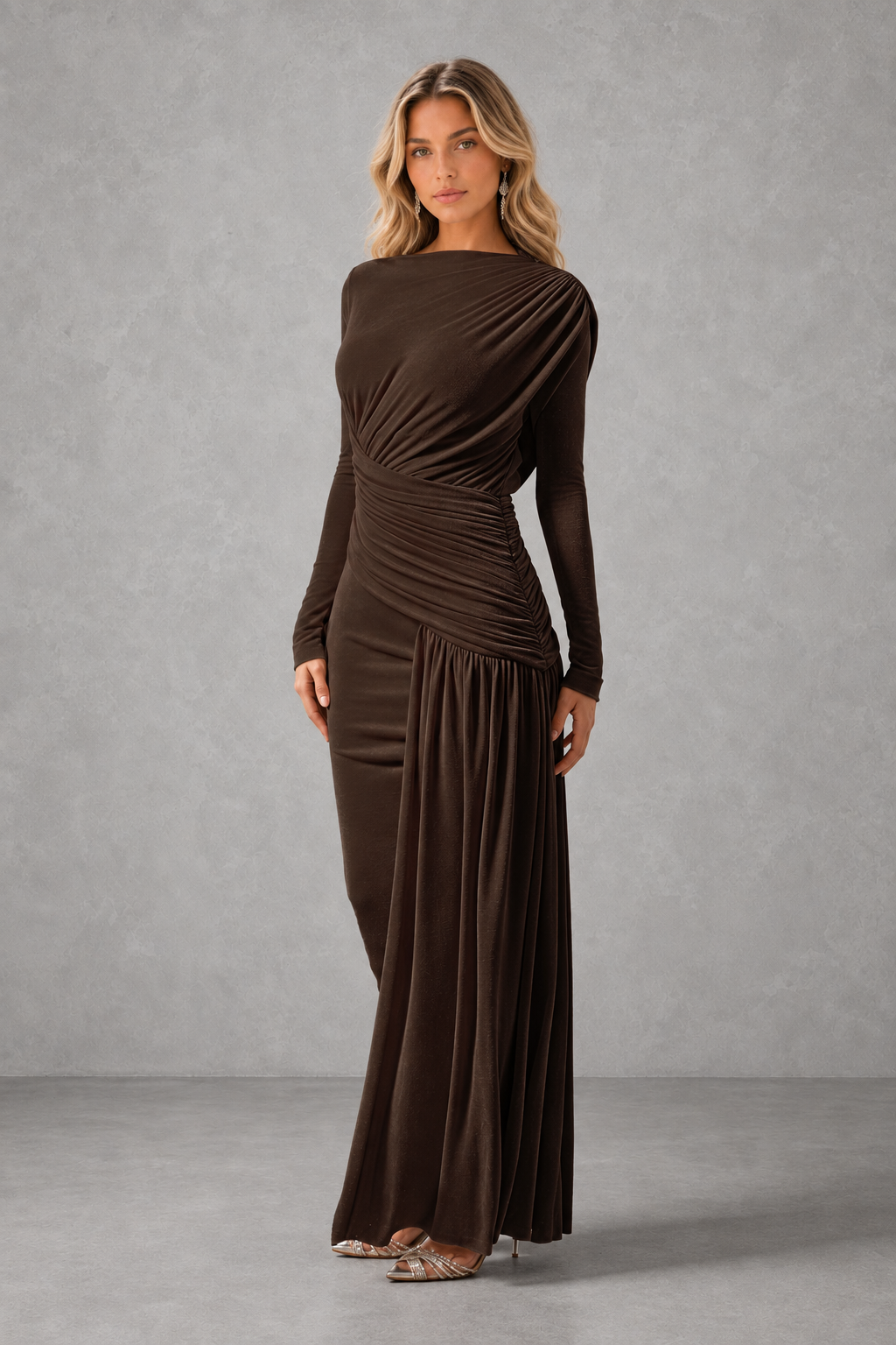 Celeste – Vestido Longo Drapeado com Pregas – Silhueta Elegante