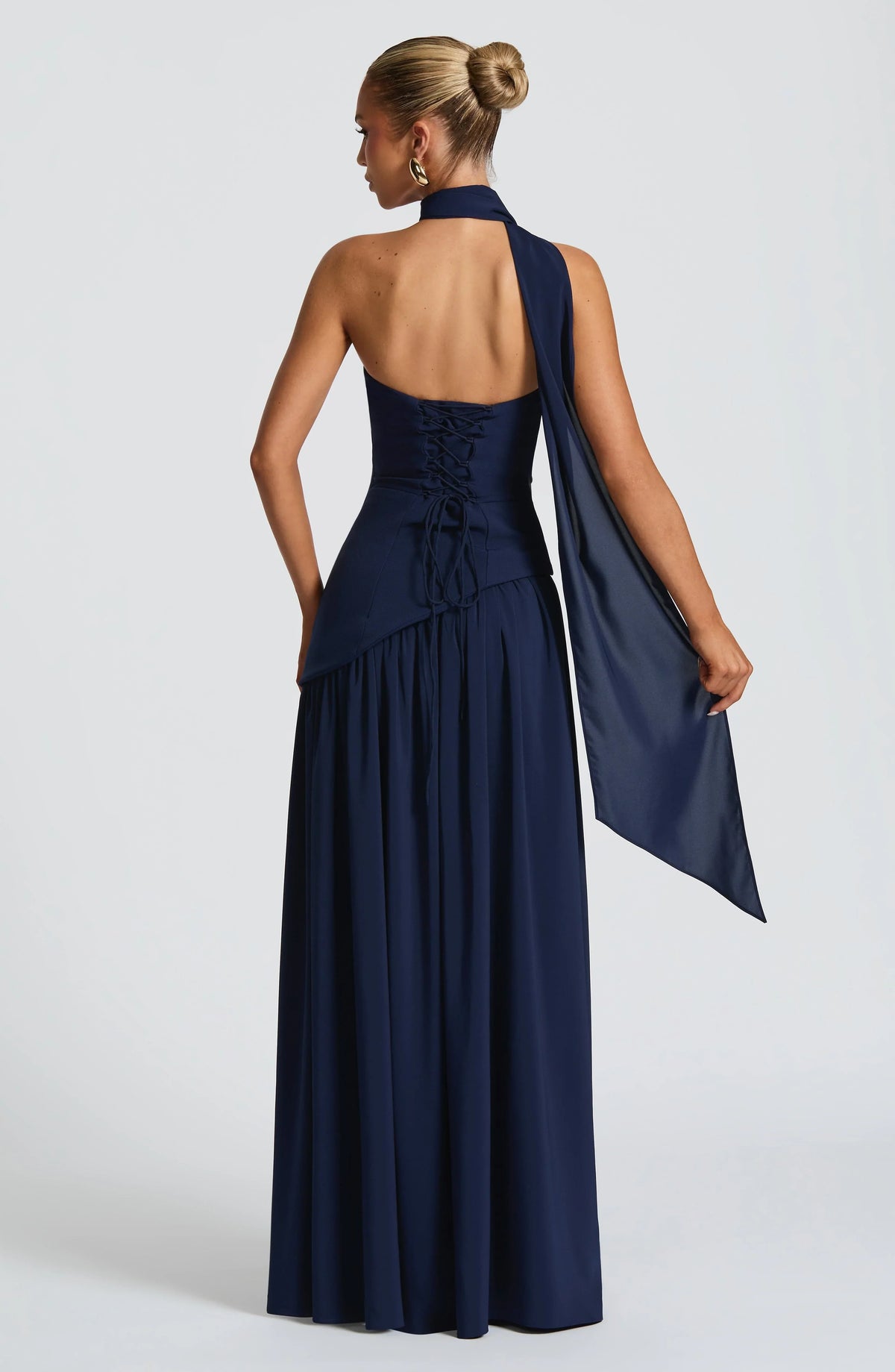 Vestido Longo Assimétrico com Fenda e Lenço - Freya